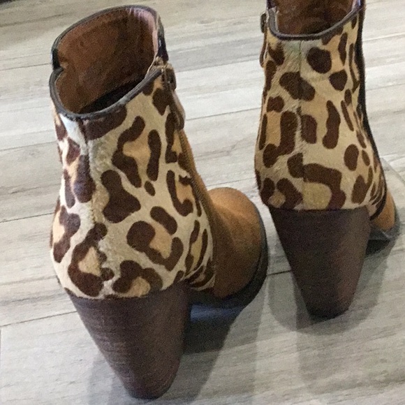 Very Volatile Brown Leather Upper Boots - Picture 2 of 7